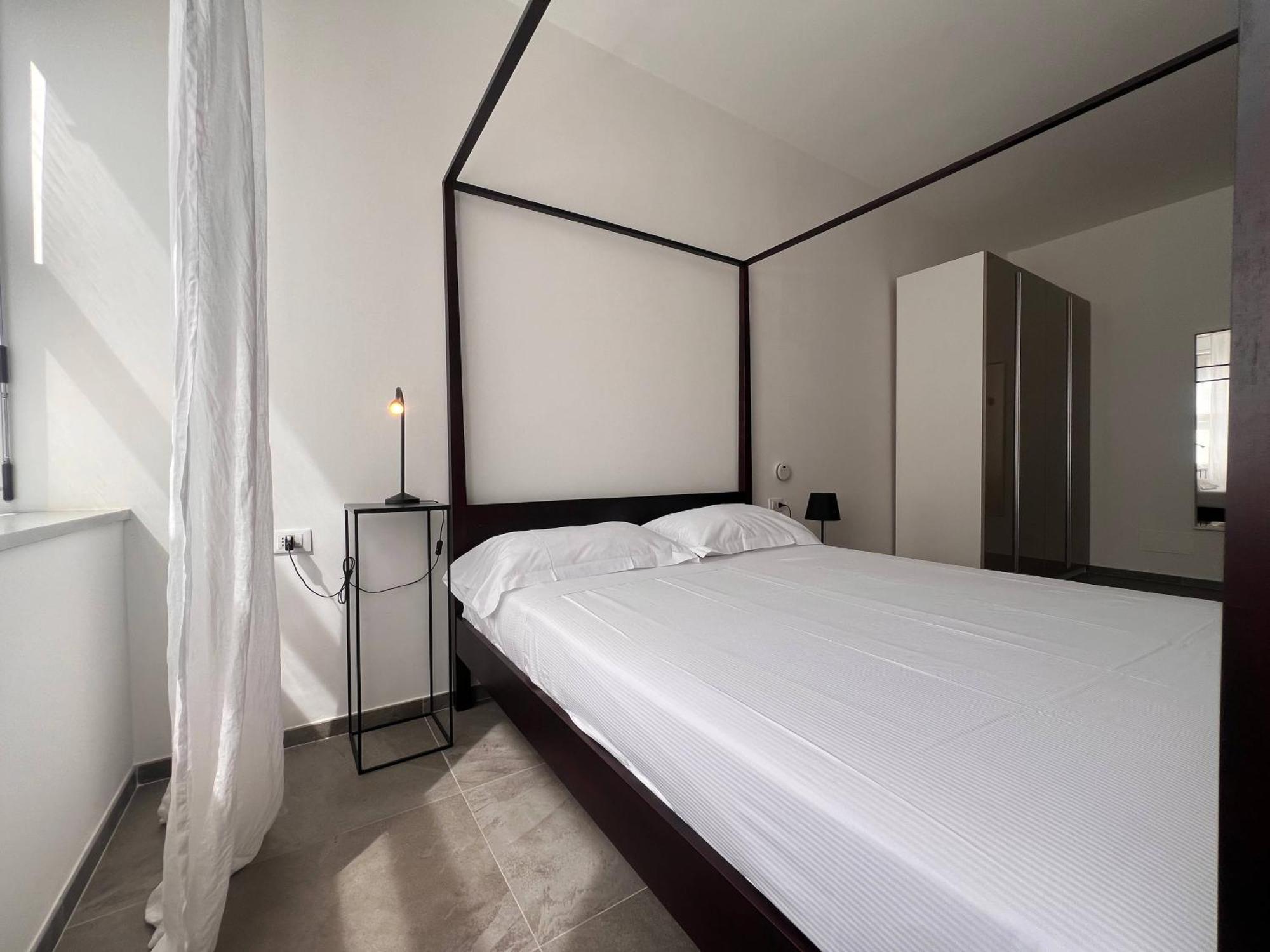 Torre Cantore Suite Генуя Экстерьер фото