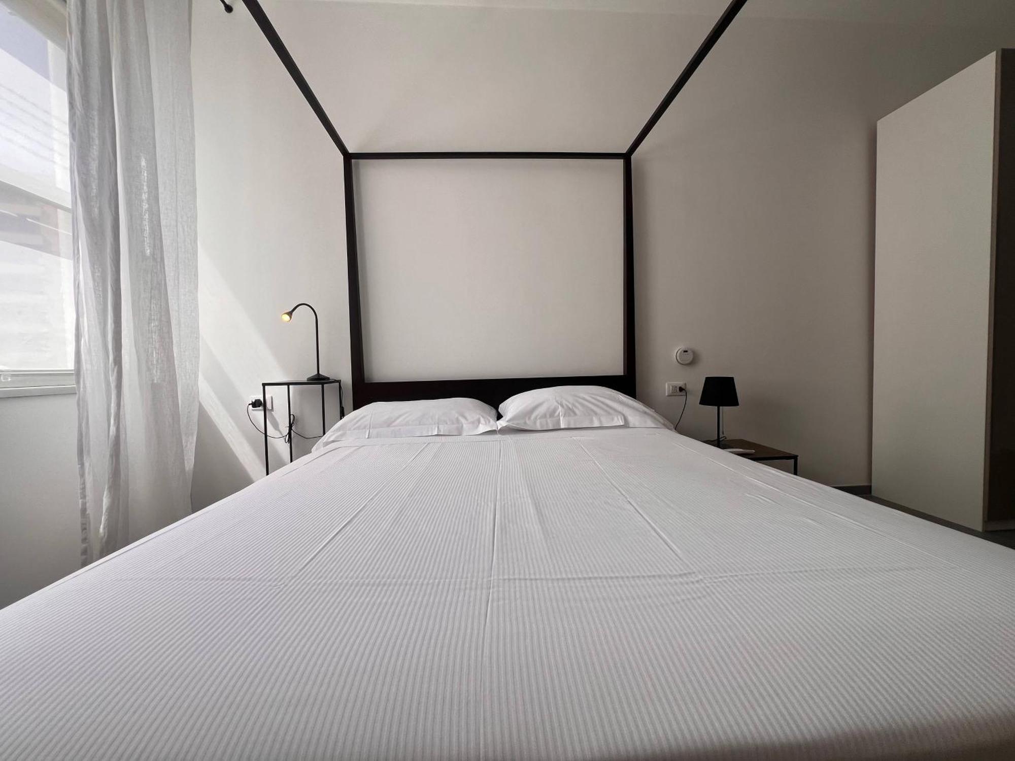 Torre Cantore Suite Генуя Экстерьер фото