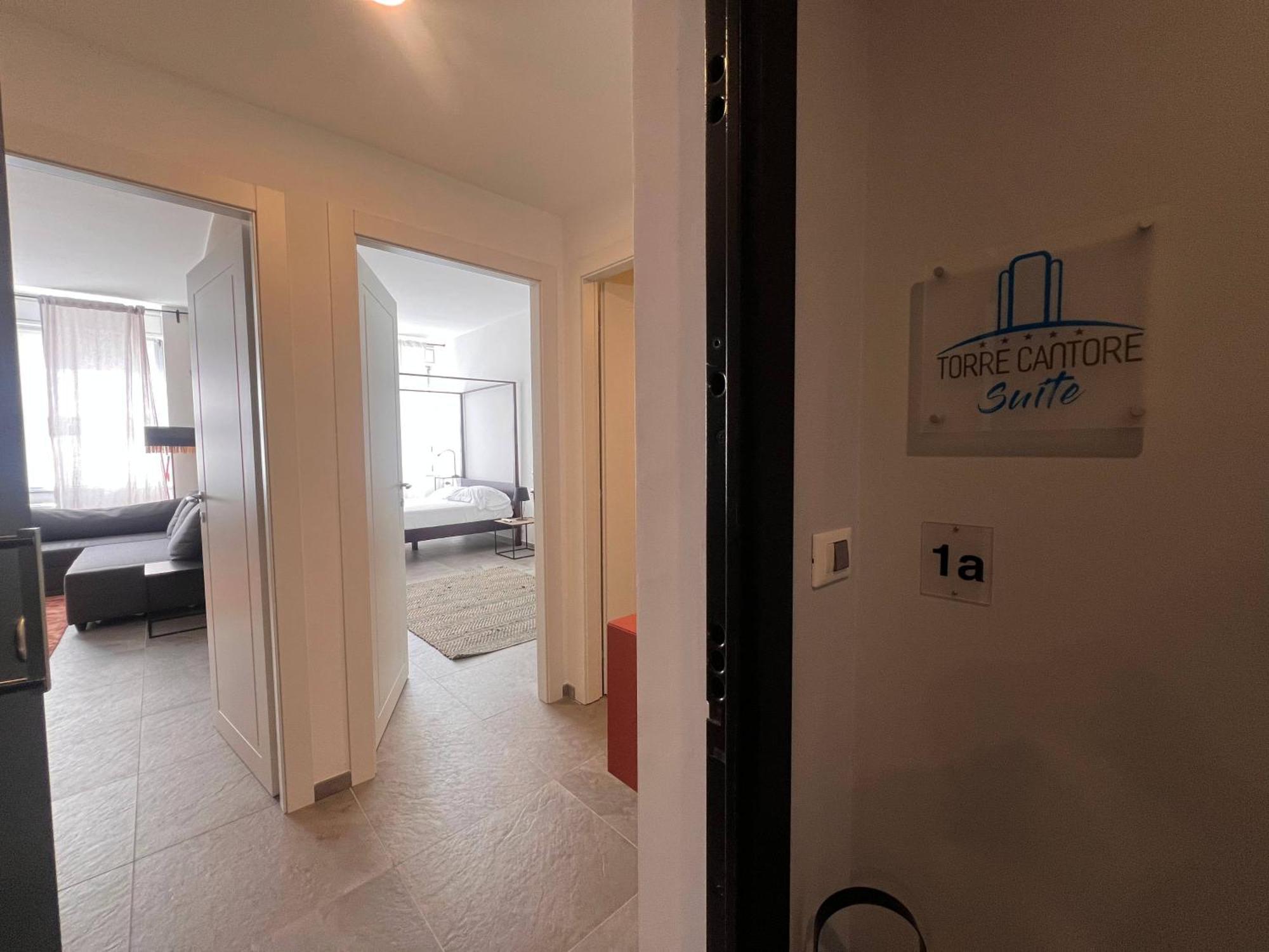 Torre Cantore Suite Генуя Экстерьер фото