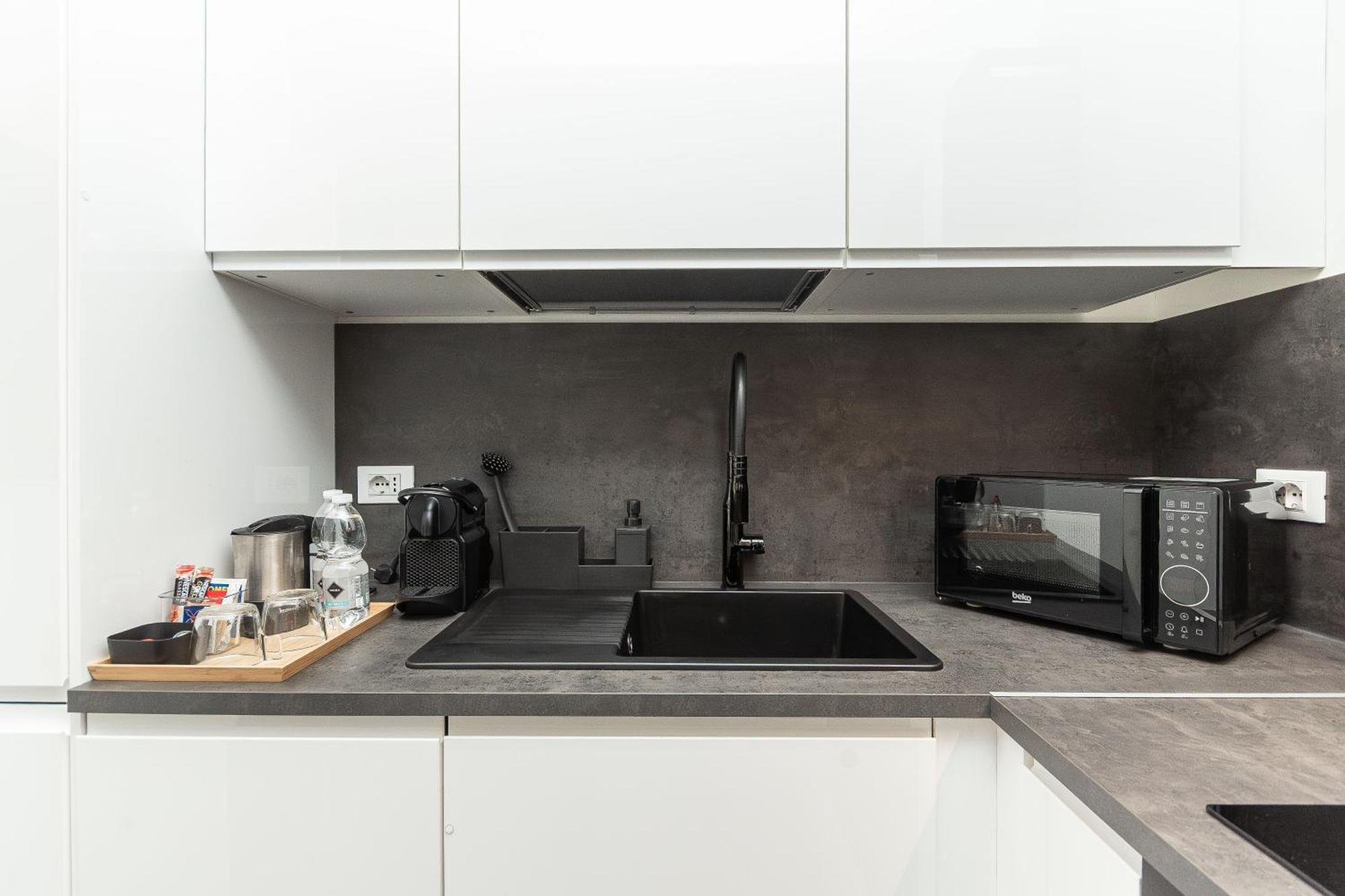Torre Cantore Suite Генуя Экстерьер фото
